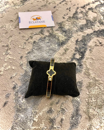 Gold & Black Plated | Singular Clover Clasp Bracelet