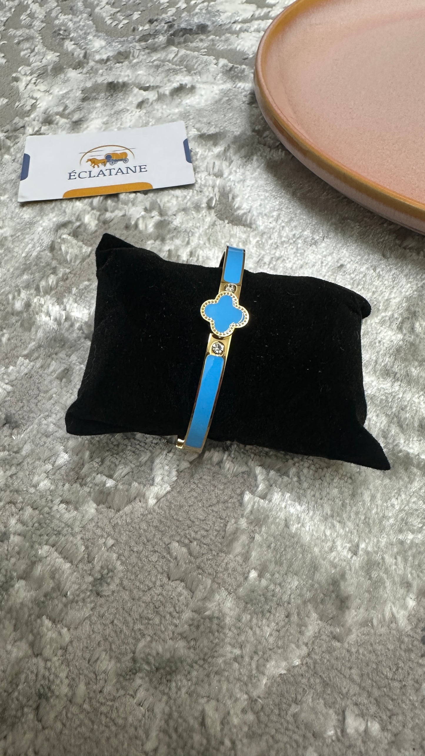 Gold & Blue Plated | Singular Clover Bracelet