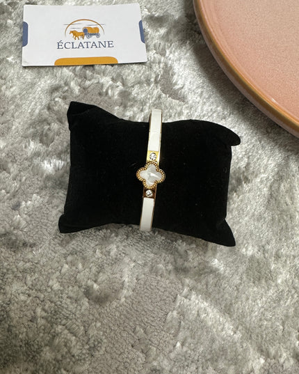 Gold & White Plated | Singular Clover Clasp Bracelet